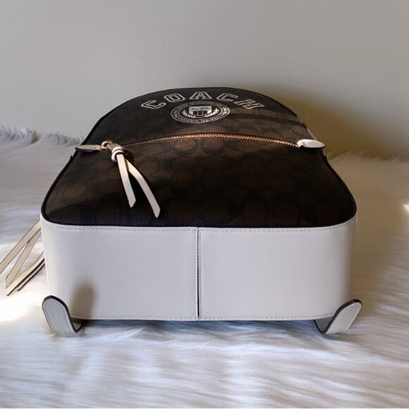 New Coach Jordyn Backpack Signature Canvas with Varsity Motiff - Picture 4 of 8